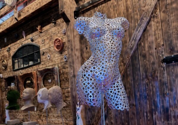 KON04281 (1) KON04281 (1)